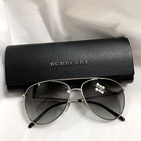 Burberry Accessories - Burberry Top Bar Aviator Sunglasses